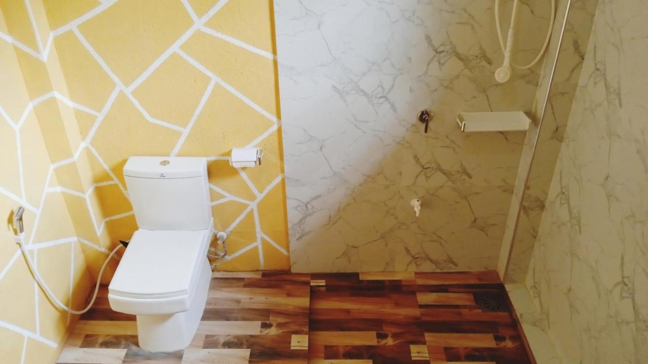 Oleena Home Stay Хабарана Екстериор снимка